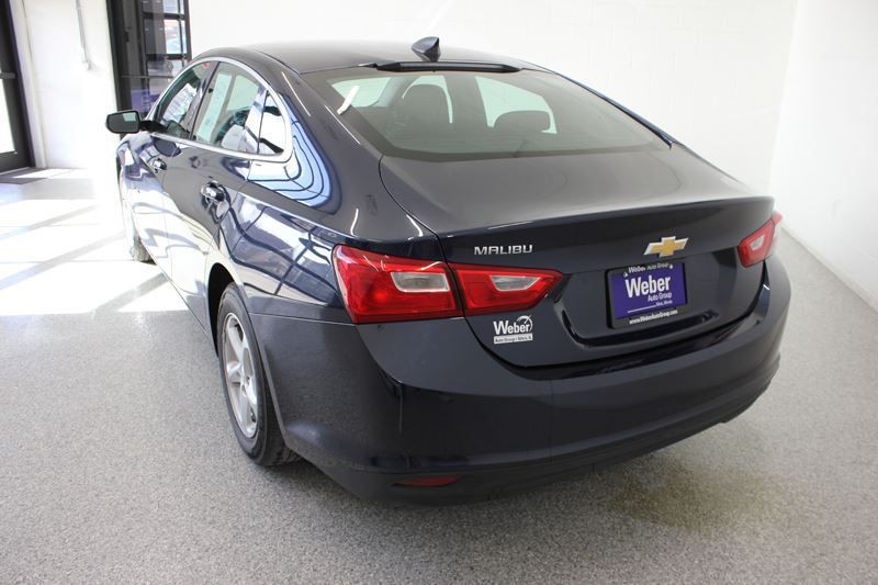 2018 Chevrolet Malibu Image 7