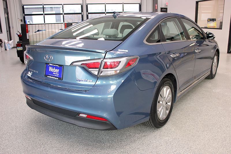 2016 Hyundai Sonata Image 8