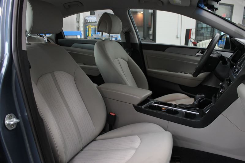 2016 Hyundai Sonata Image 19