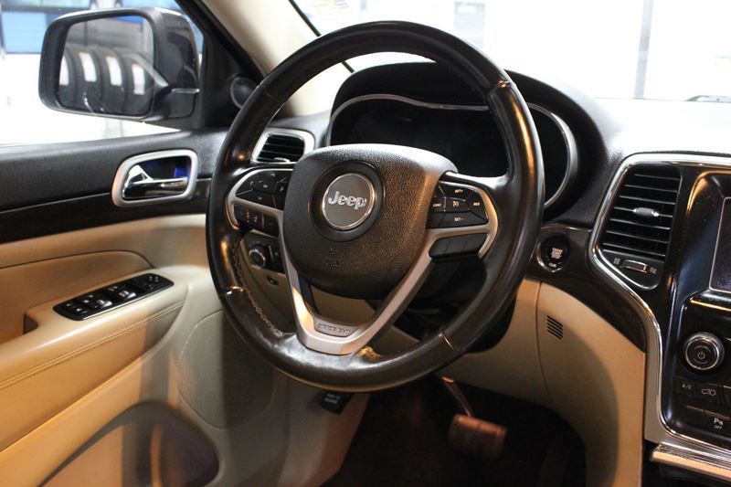 2018 Jeep Grand Cherokee Image 24