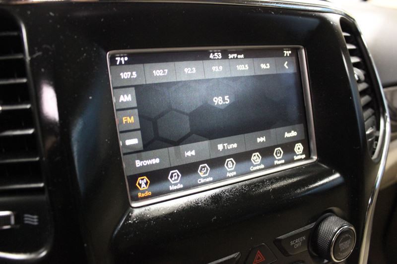 2018 Jeep Grand Cherokee Image 27