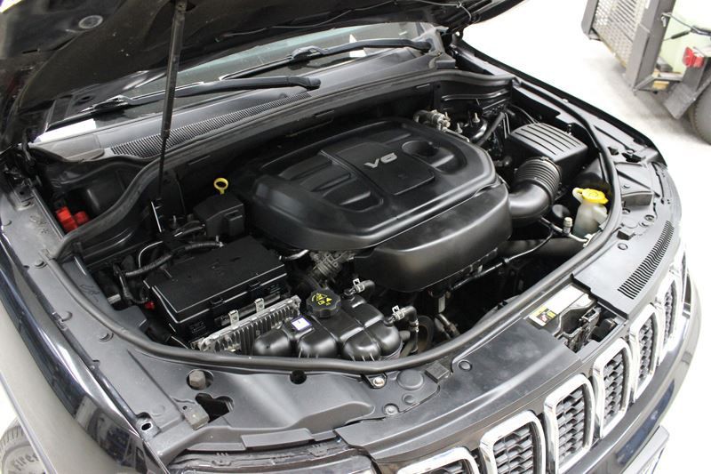 2018 Jeep Grand Cherokee Image 36