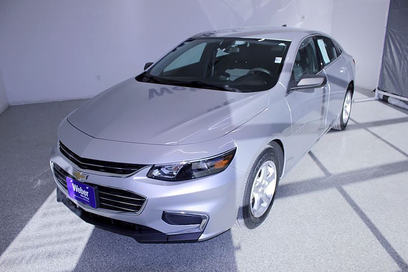 2018 Chevrolet Malibu Image 3