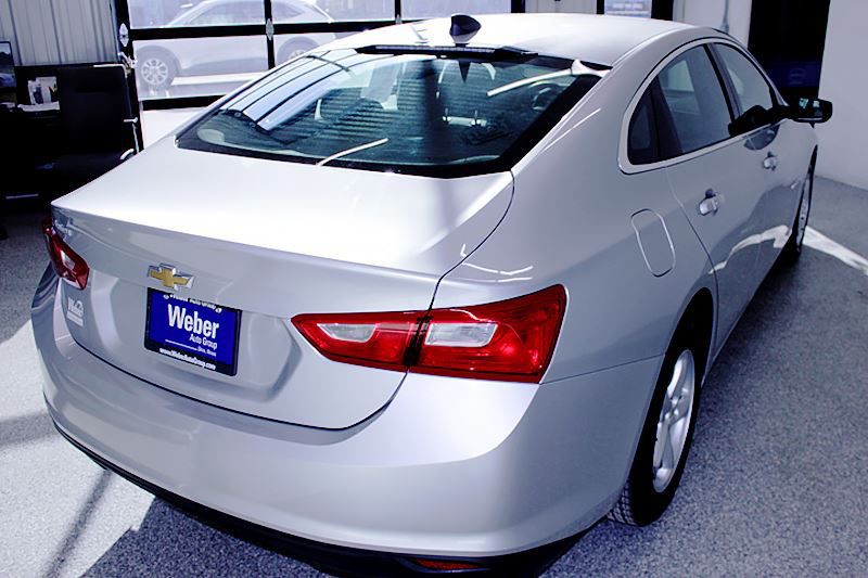 2018 Chevrolet Malibu Image 9