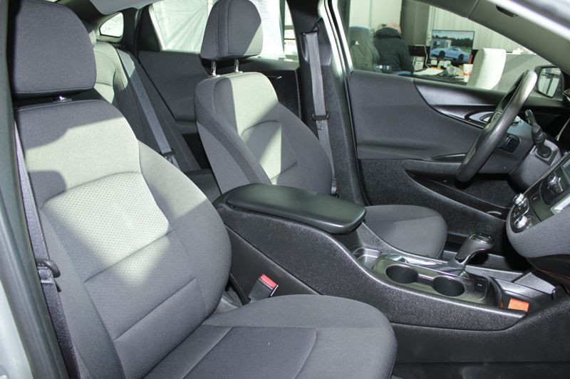 2018 Chevrolet Malibu Image 17