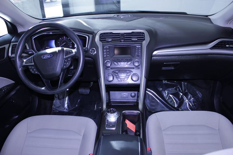 2018 Ford Fusion Image 15