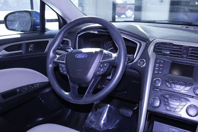 2018 Ford Fusion Image 16