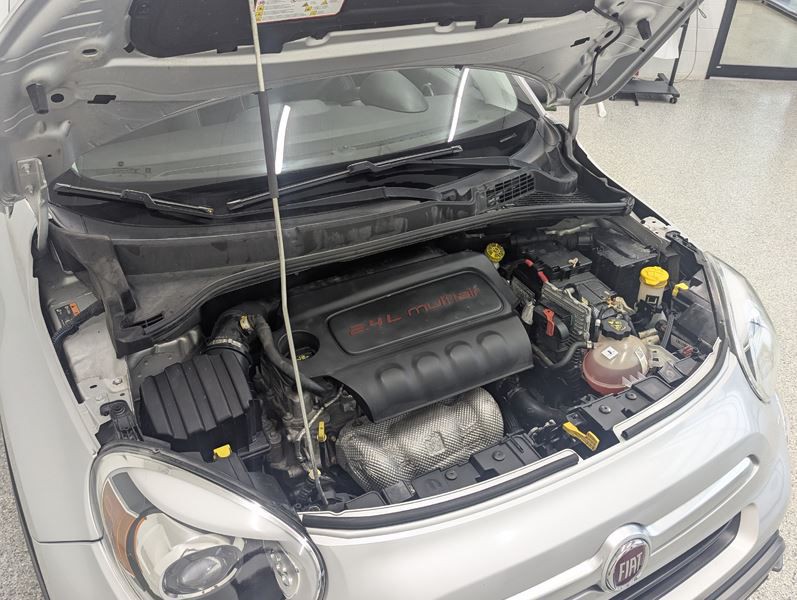 2016 FIAT 500 Image 28