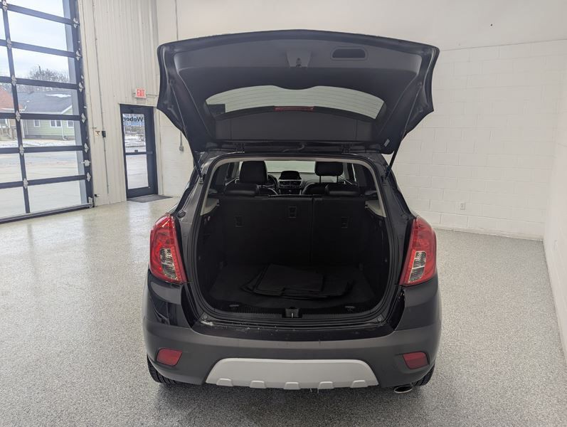 2016 Buick Enclave Image 9