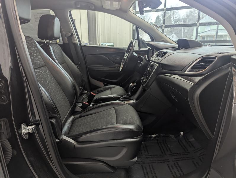 2016 Buick Enclave Image 16