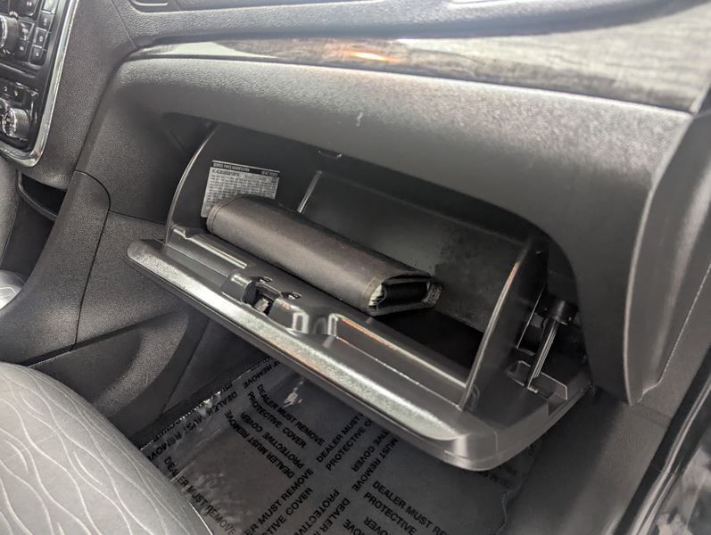 2016 Buick Enclave Image 18