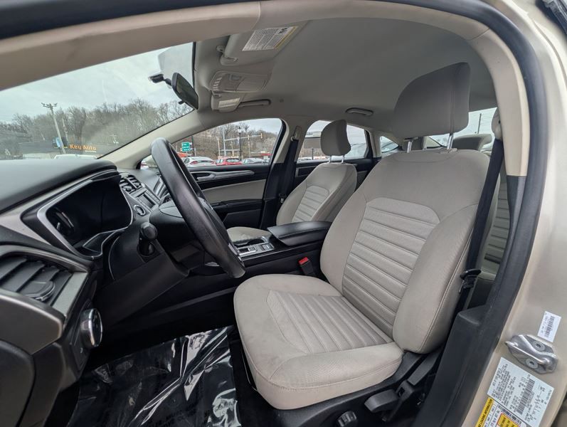 2018 Ford Fusion Image 15