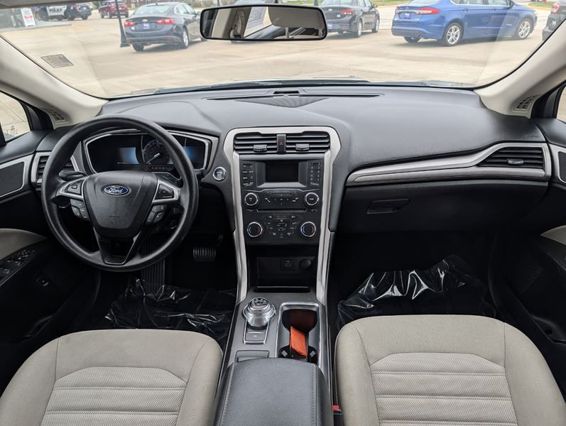 2018 Ford Fusion Image 23