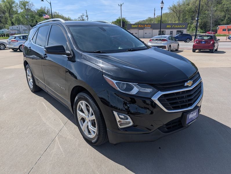 2018 Chevrolet Equinox Image 2