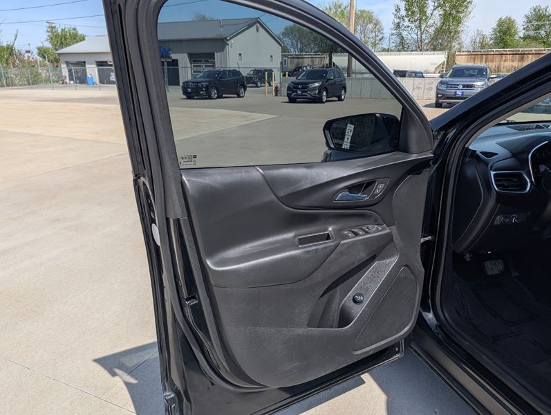 2018 Chevrolet Equinox Image 11