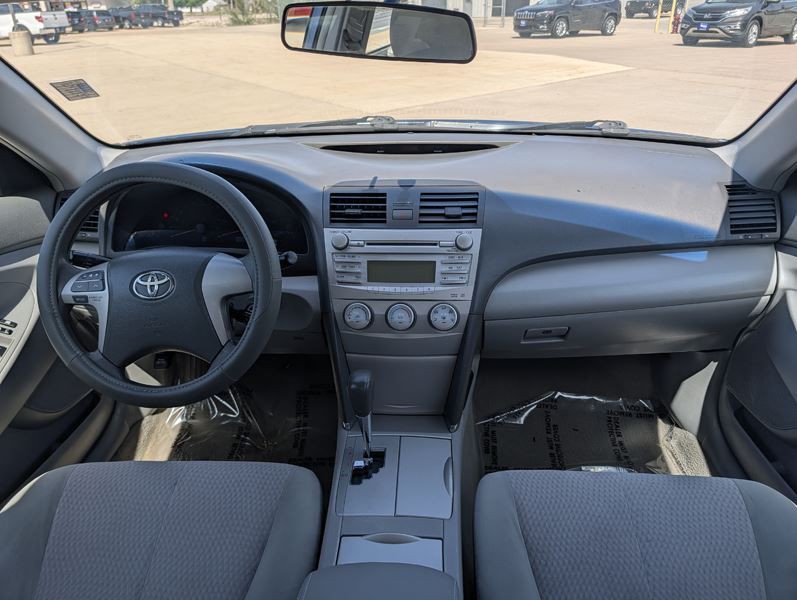 2011 Toyota Camry Image 24