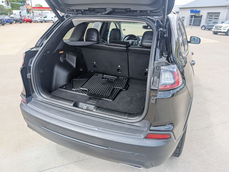 2019 Jeep Cherokee Image 10
