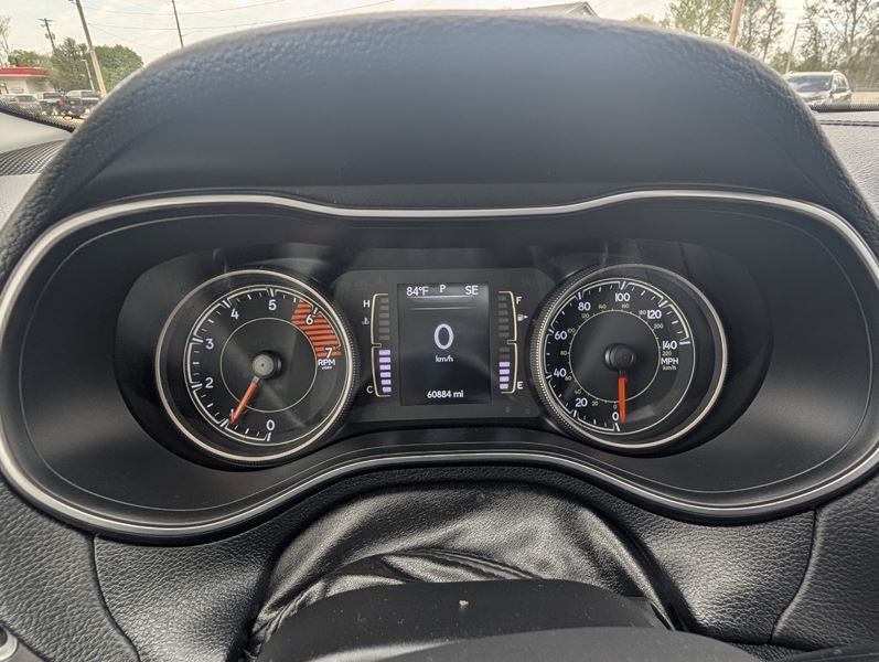 2019 Jeep Cherokee Image 25
