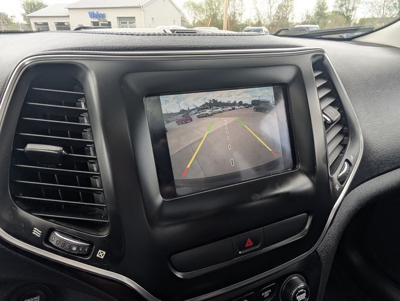 2019 Jeep Cherokee Image 27