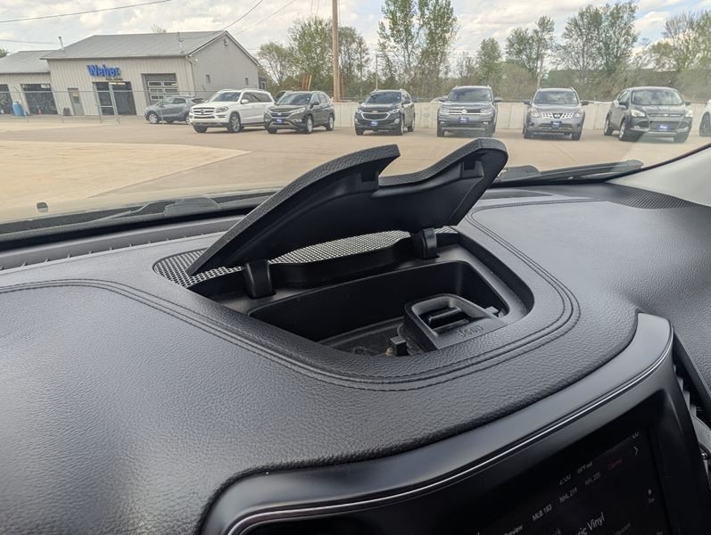 2019 Jeep Cherokee Image 28