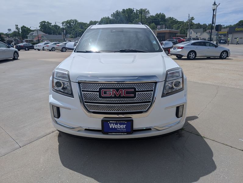 2016 GMC Terrain Image 4