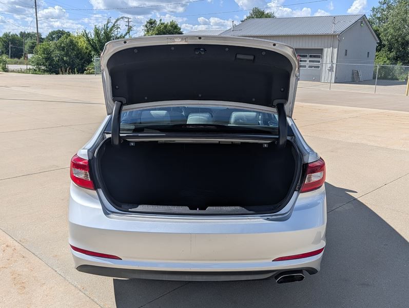 2017 Hyundai Sonata Image 9