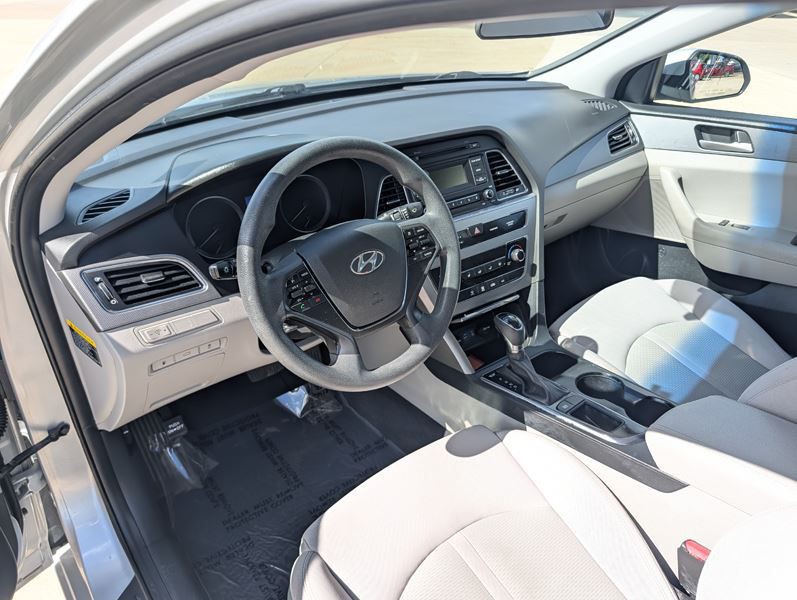 2017 Hyundai Sonata Image 13