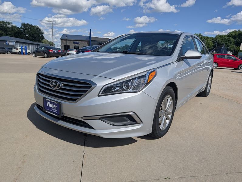 2017 Hyundai Sonata Image 31