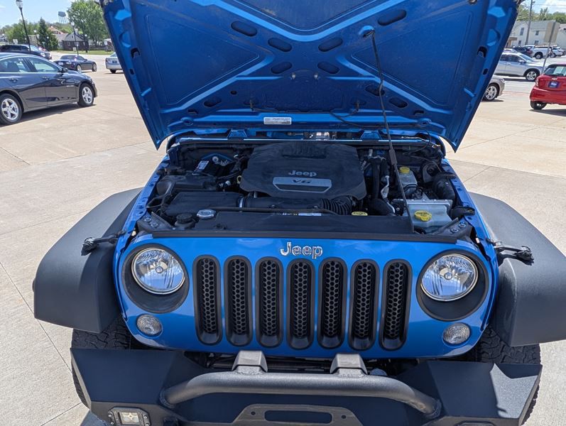 2015 Jeep Wrangler Image 14