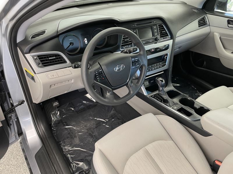 2016 Hyundai Sonata Image 11