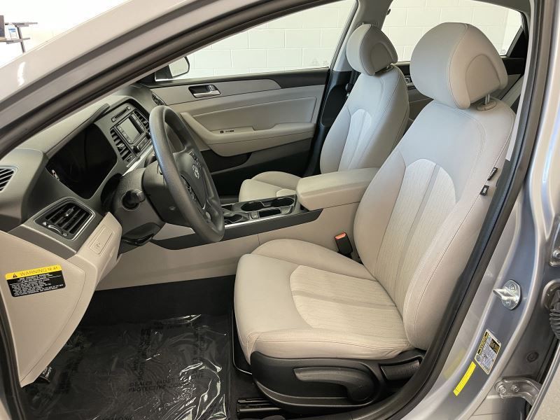 2016 Hyundai Sonata Image 12