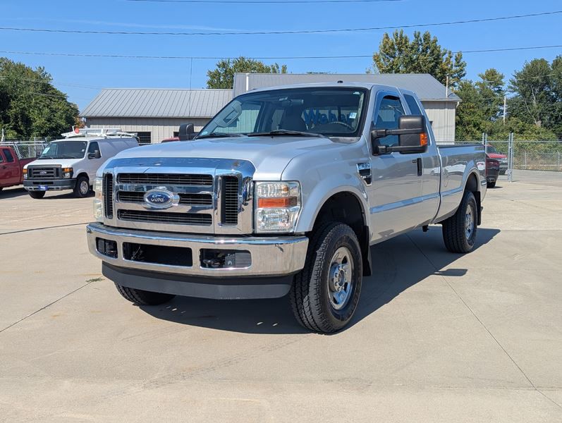 2008 Ford F-250 Image 2