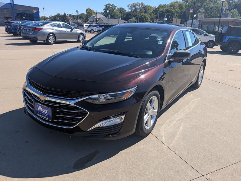 2020 Chevrolet Malibu Image 4