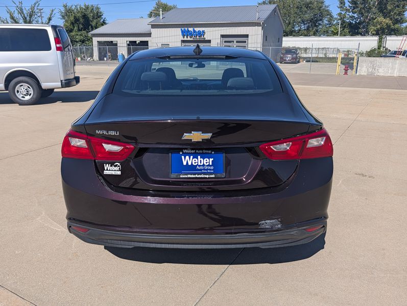 2020 Chevrolet Malibu Image 10