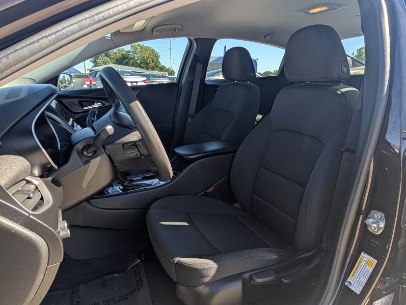 2020 Chevrolet Malibu Image 16