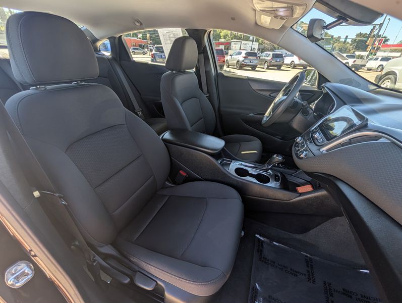 2020 Chevrolet Malibu Image 19