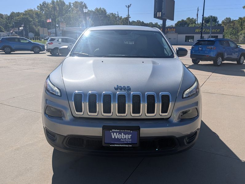 2016 Jeep Cherokee Image 5