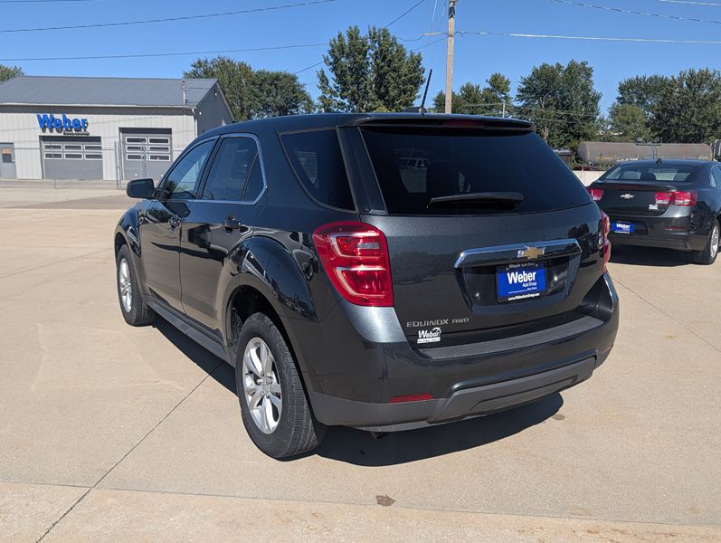 2017 Chevrolet Equinox Image 7