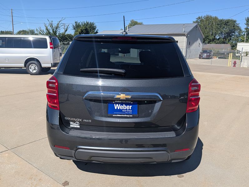 2017 Chevrolet Equinox Image 9