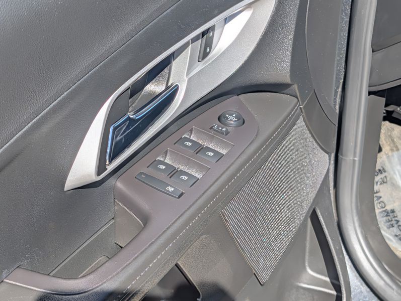 2017 Chevrolet Equinox Image 14
