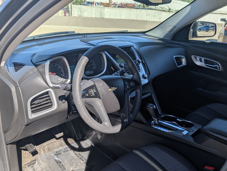 2017 Chevrolet Equinox Image 15