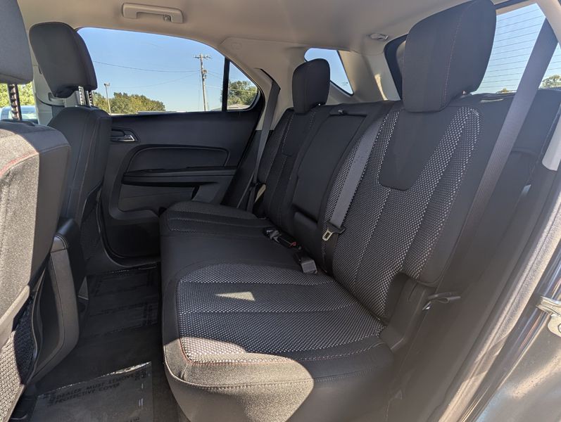 2017 Chevrolet Equinox Image 17