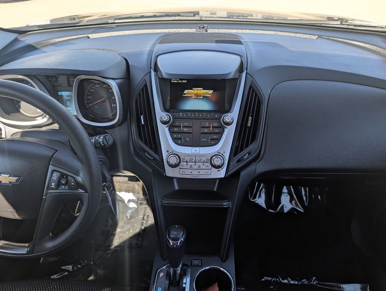 2017 Chevrolet Equinox Image 24