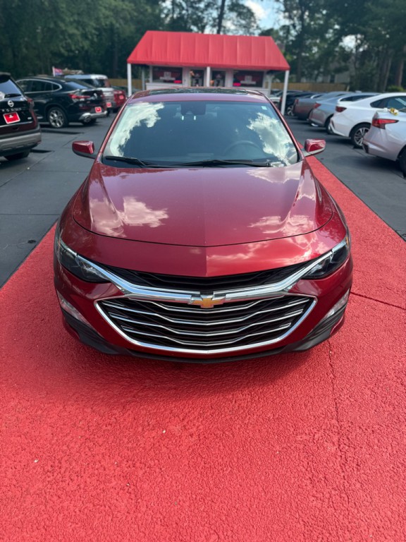 2024 Chevrolet Malibu Image 2
