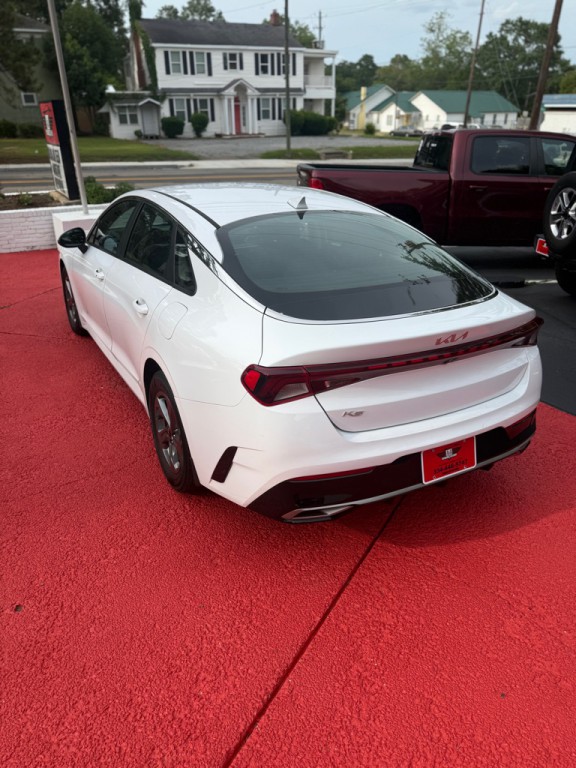 2022 Kia K5 Image 5