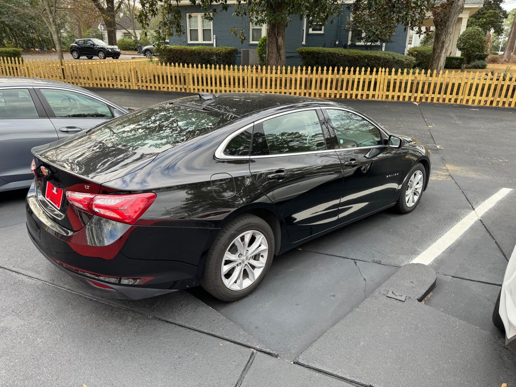 2022 Chevrolet Malibu Image 4