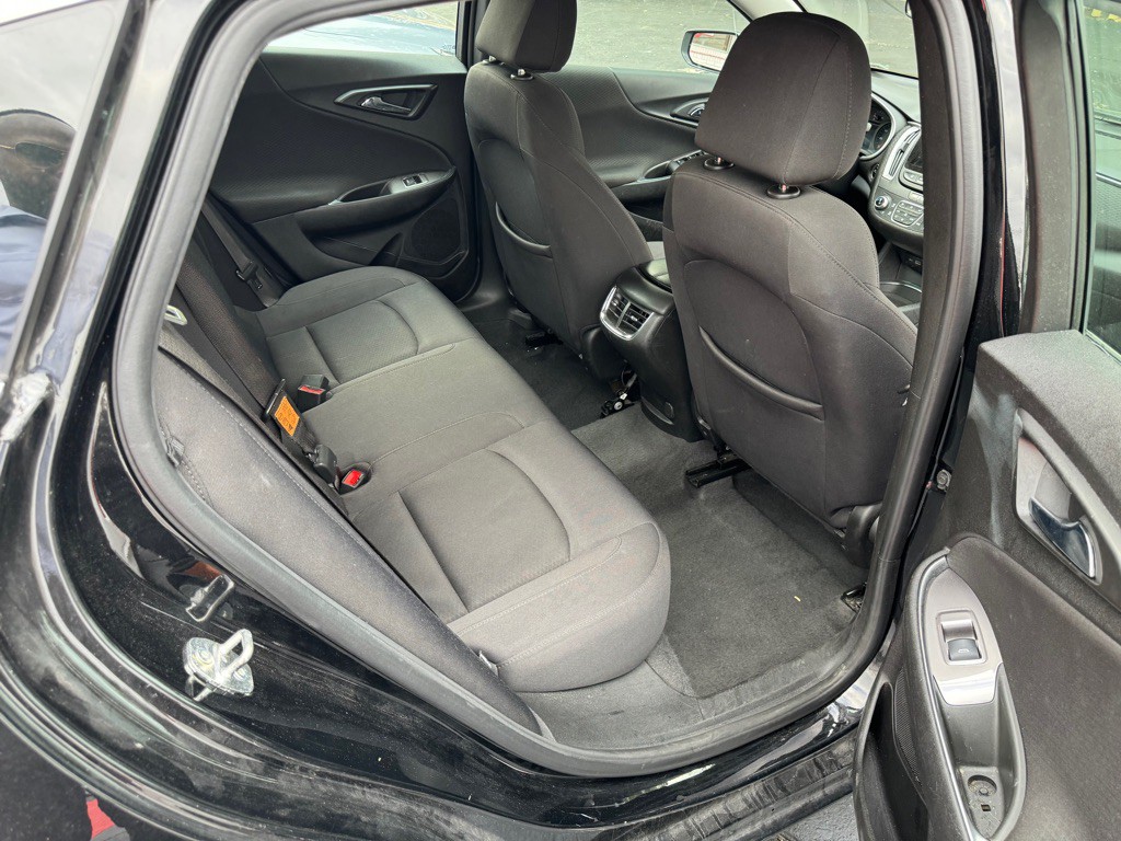2022 Chevrolet Malibu Image 11
