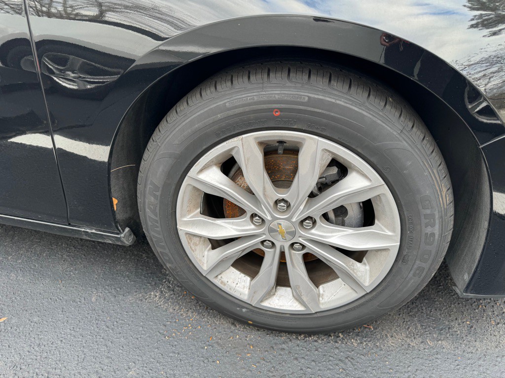 2022 Chevrolet Malibu Image 12