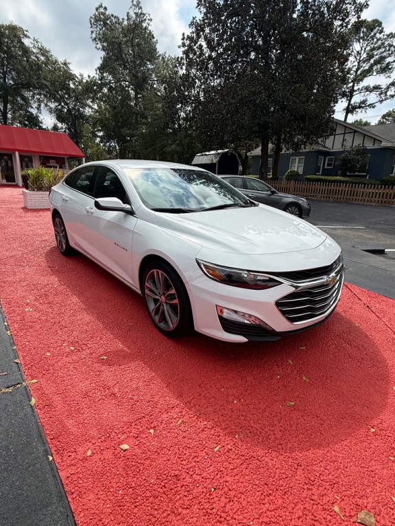 2023 Chevrolet Malibu Image 3