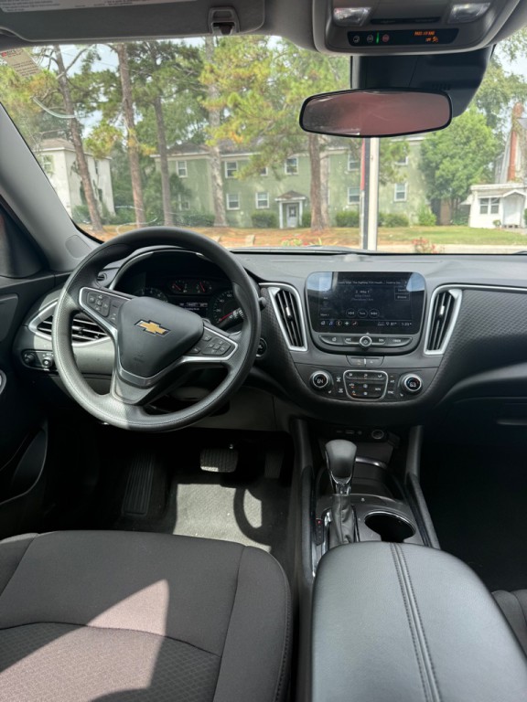 2023 Chevrolet Malibu Image 11